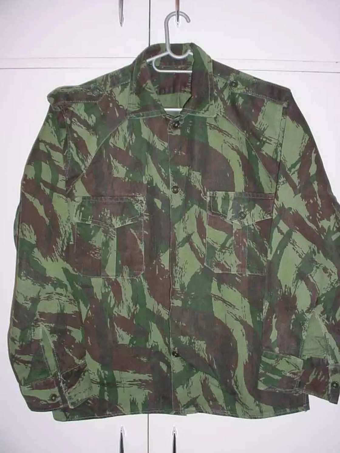 Nigerian army uniform types and colours Nigerian army uniform types and colours