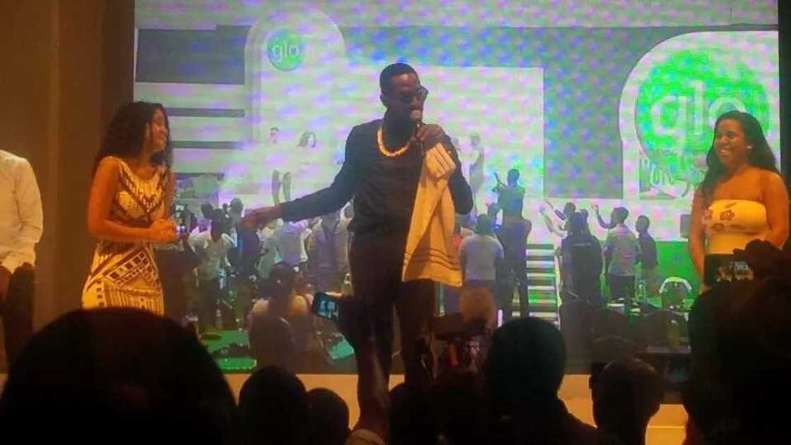 Photos: D'banj Rocks Glo Show In Honour Of Soyinka Photos: D'banj Rocks Glo Show In Honour Of Soyinka