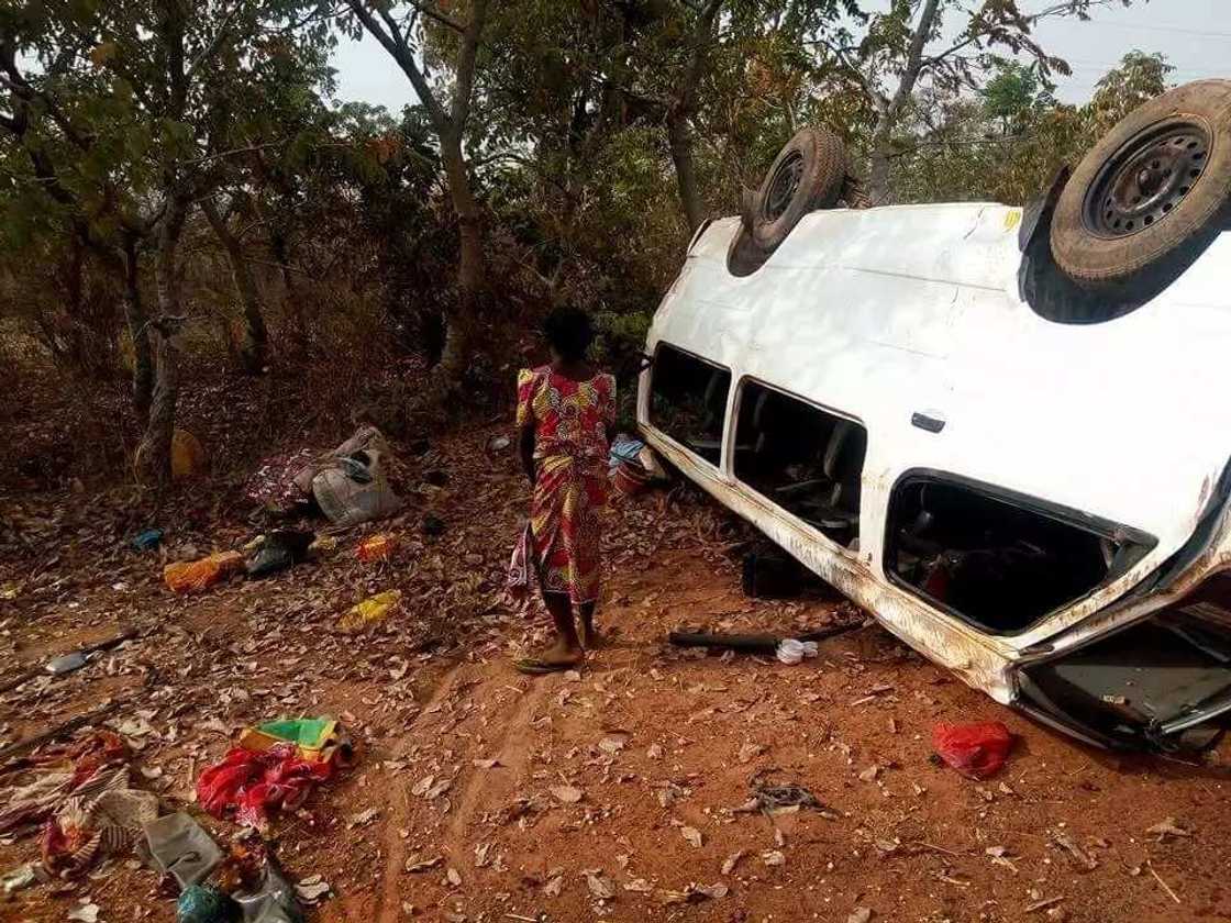 Mummunan hatsarin mota ya laƙume ɗaliban jihar Bauchi 21 da Malamansu guda 3 a jihar Kano Mummunan hatsarin mota ya laƙume ɗaliban jihar Bauchi 21 da Malamansu guda 3 a jihar Kano