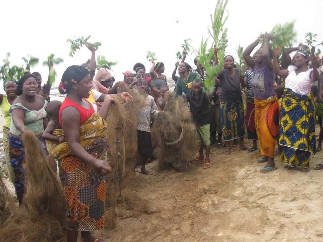 Lafiyar Patience Jonathan na tabarbarewa - Matan Neja Delta Lafiyar Patience Jonathan na tabarbarewa - Matan Neja Delta