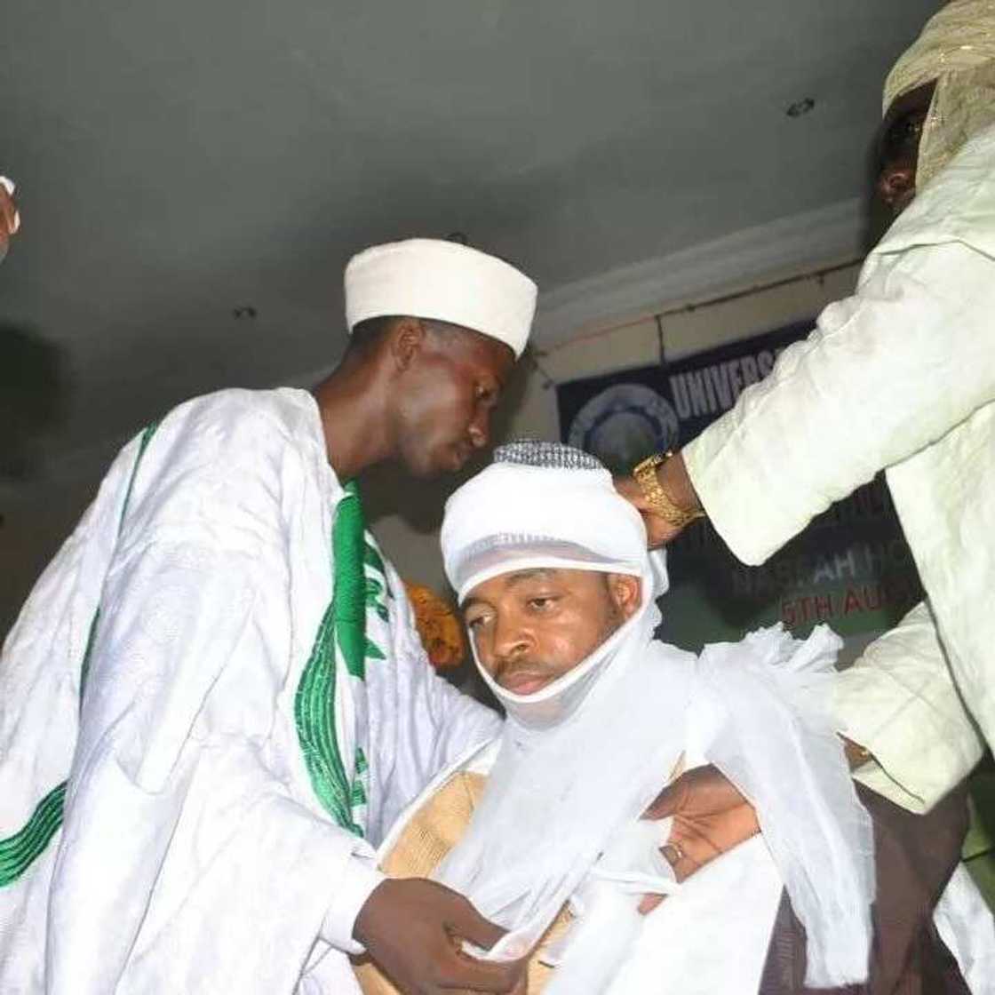 Dandalin Kannywood: Sani Danja ya samu muƙamin sarautar gargajiya a masarautar Bidda Dandalin Kannywood: Sani Danja ya samu muƙamin sarautar gargajiya a masarautar Bidda