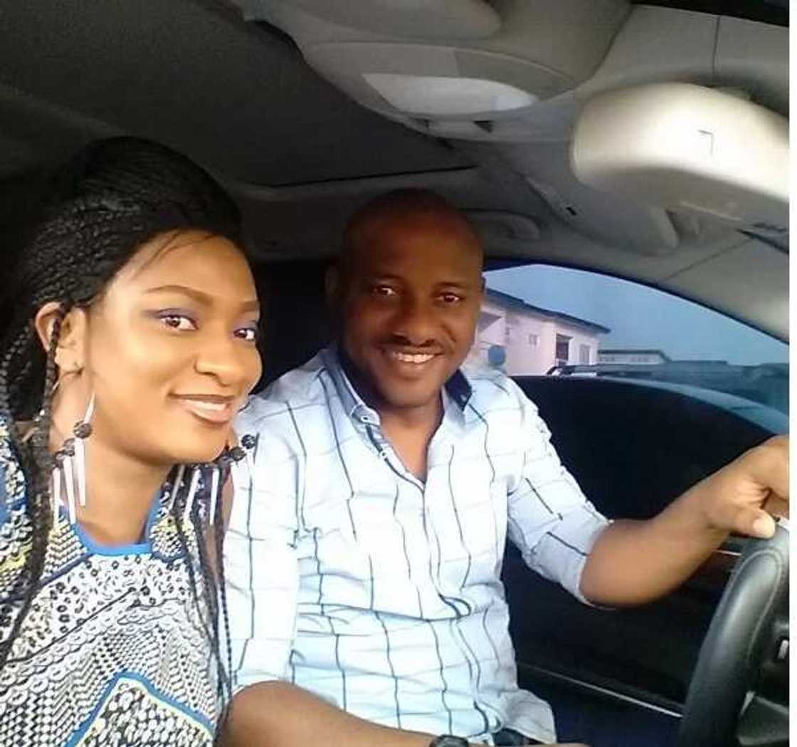 Actor Yul Edochie flaunts pretty wife as he charges single ladies Actor Yul Edochie flaunts pretty wife as he charges single ladies