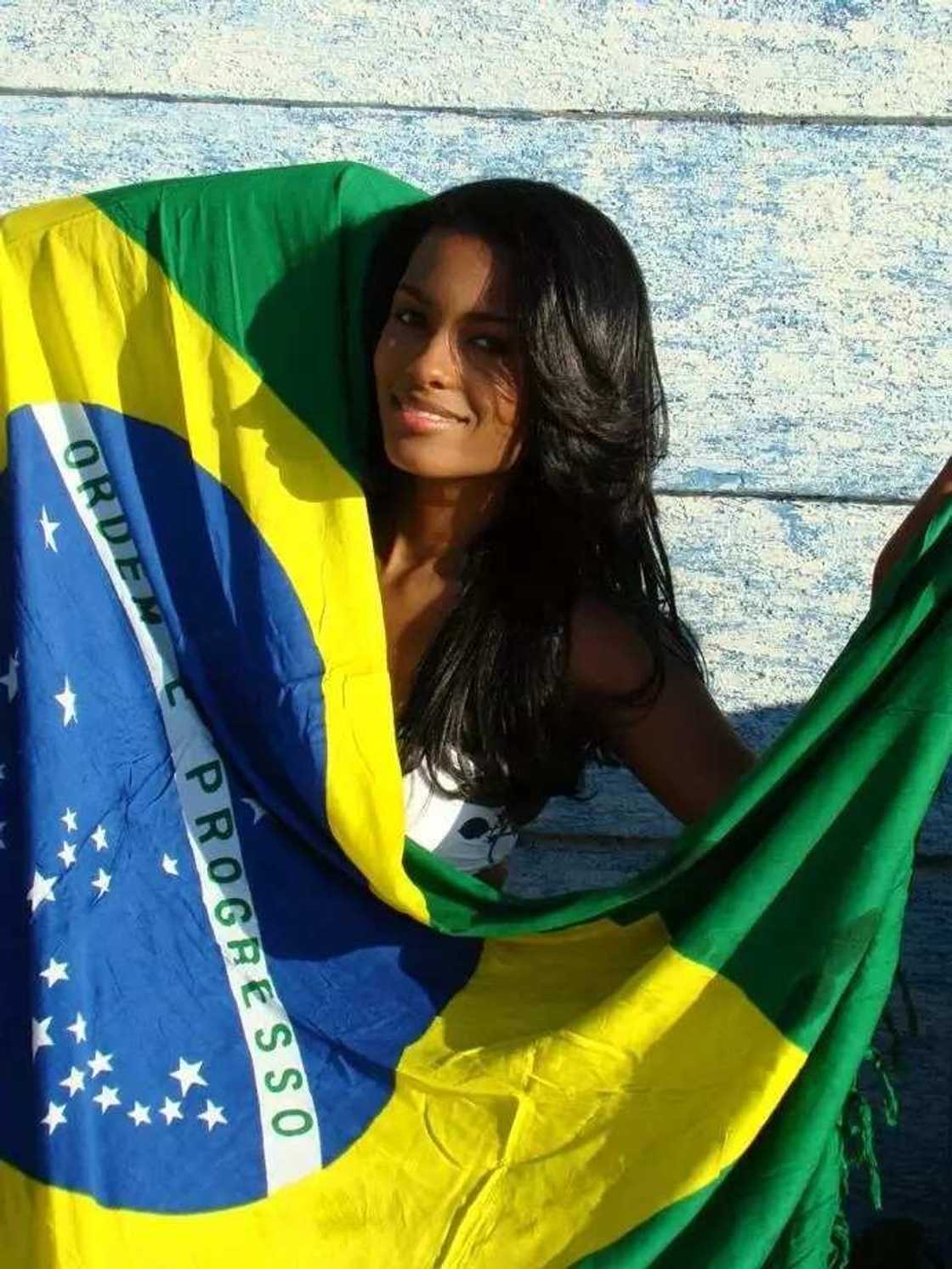 Only Facts! What currency does Brazil use? Only Facts! What currency does Brazil use?