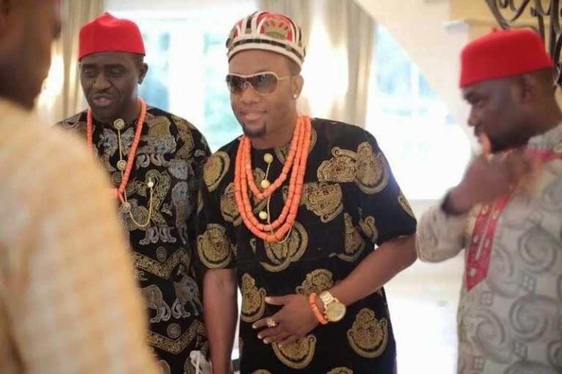 igbo men traditional clothing igbo men traditional clothing