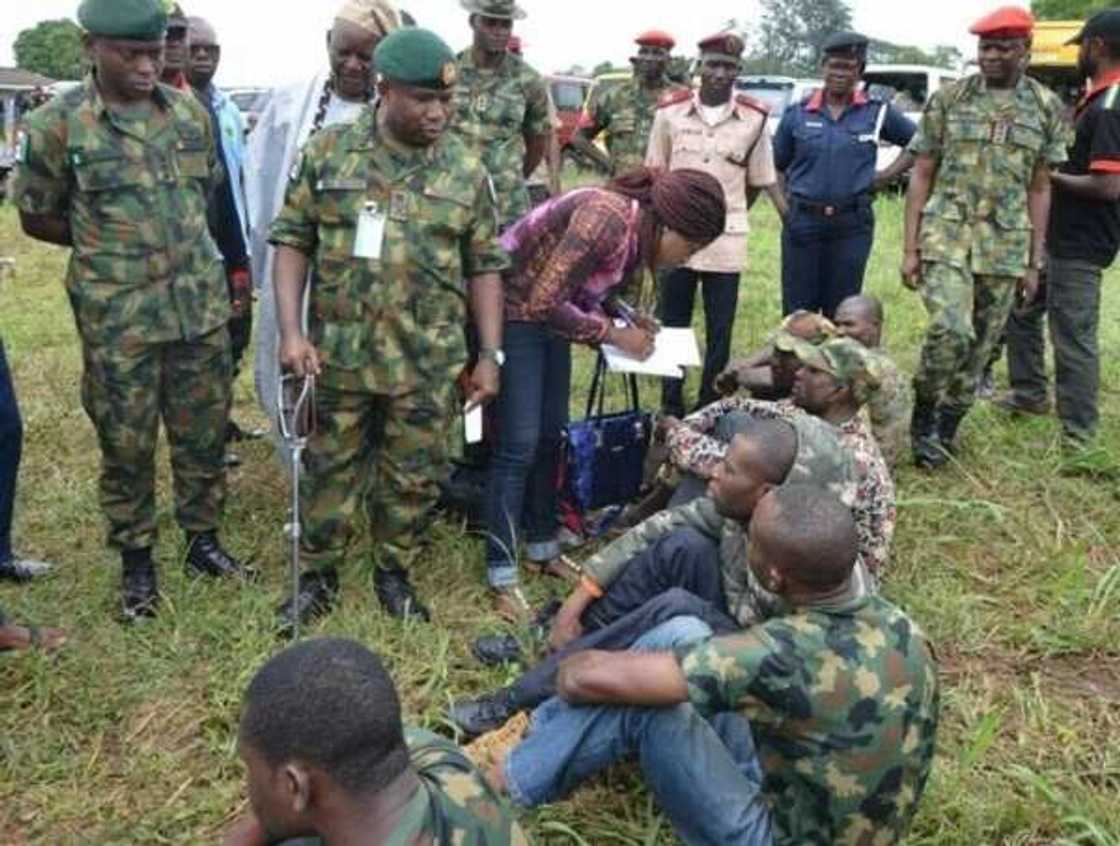 Nigerian Army releases identities of suspected pipeline vandals arrested in Ogun Nigerian Army releases identities of suspected pipeline vandals arrested in Ogun