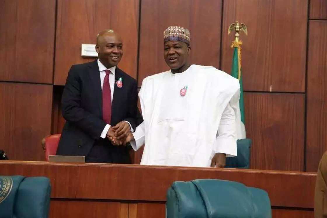 UPDATE: President Buhari presents N7.298trn 2017 budget (photos, video) UPDATE: President Buhari presents N7.298trn 2017 budget (photos, video)