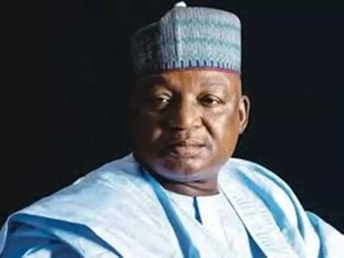 Wurin kiyo: Sanata daga jihar Kaduna ya tozarta shugaba Buhari Wurin kiyo: Sanata daga jihar Kaduna ya tozarta shugaba Buhari