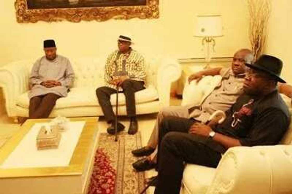 PDP Governors Visit Jonathan PDP Governors Visit Jonathan