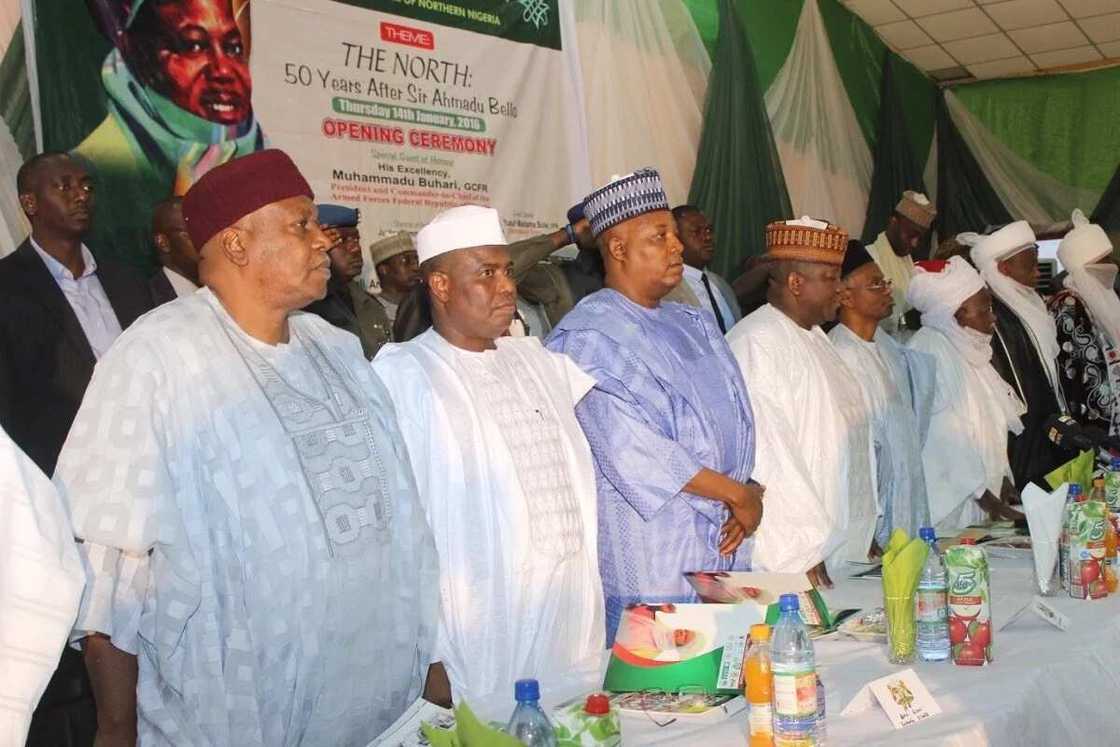 Gwamnoni sun goyi bayan kafa ‘yan sandan jihohi Gwamnoni sun goyi bayan kafa ‘yan sandan jihohi