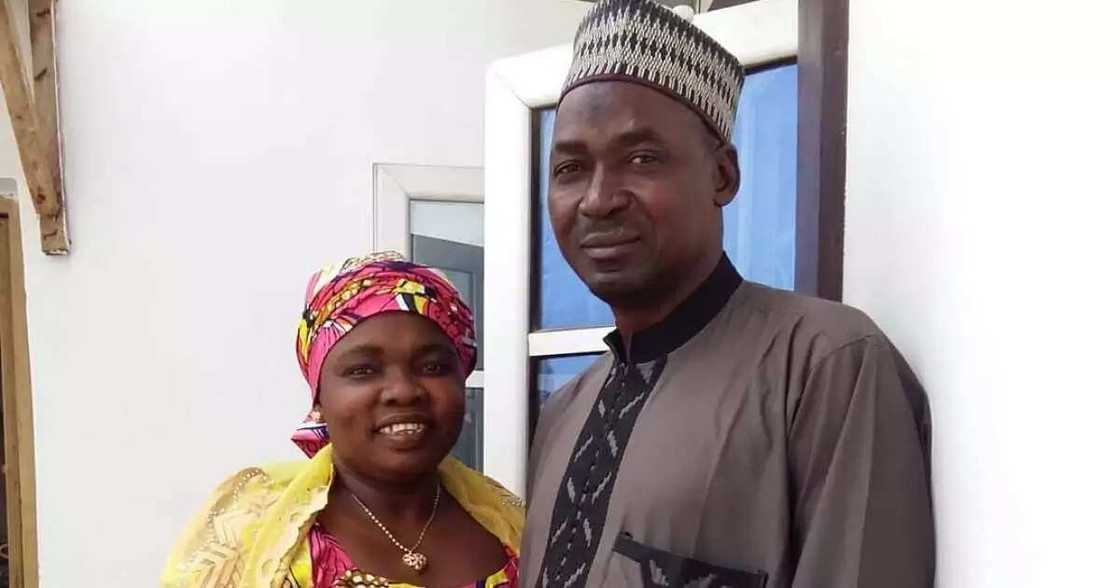 Dandalin Kannywood: Jaruma Daso ta saki zafafan hotunan ta da mijin ta Dandalin Kannywood: Jaruma Daso ta saki zafafan hotunan ta da mijin ta