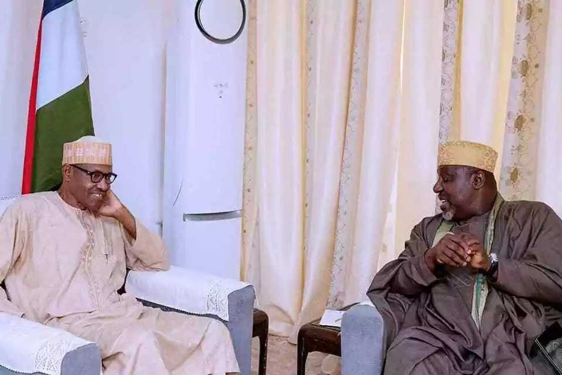 President Buhari receives Governor Okorochas, others in Daura (Photos) President Buhari receives Governor Okorochas, others in Daura (Photos)