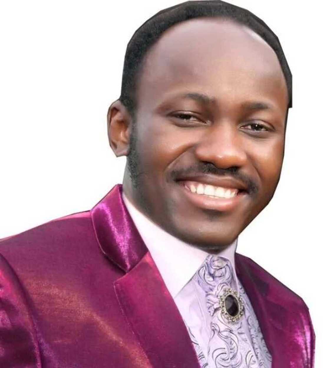 Suleman promises his congregation that the truth about his alleged affair will come out in 24 hours Suleman promises his congregation that the truth about his alleged affair will come out in 24 hours
