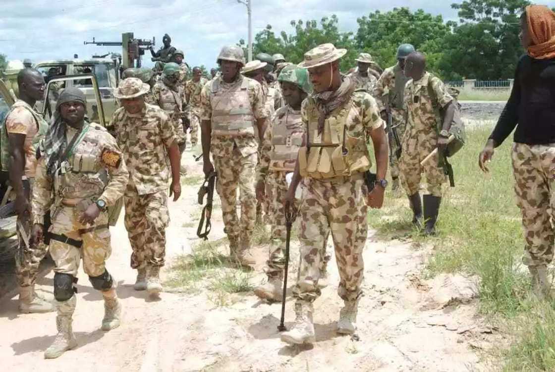 Mayakan Boko Haram sun kaiwa sojojin Najeriya harin bazata Mayakan Boko Haram sun kaiwa sojojin Najeriya harin bazata