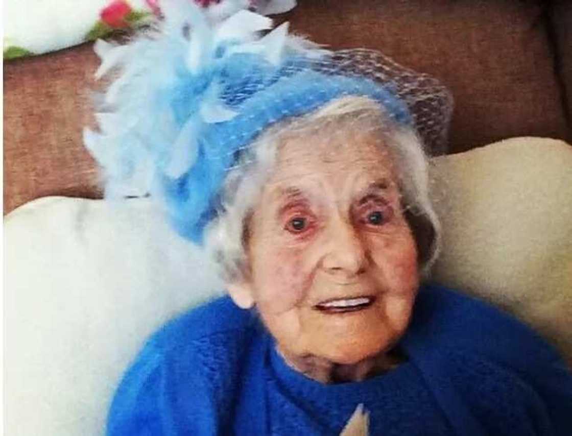 Meet this lovely100-years-old bridesmai Meet this lovely100-years-old bridesmai