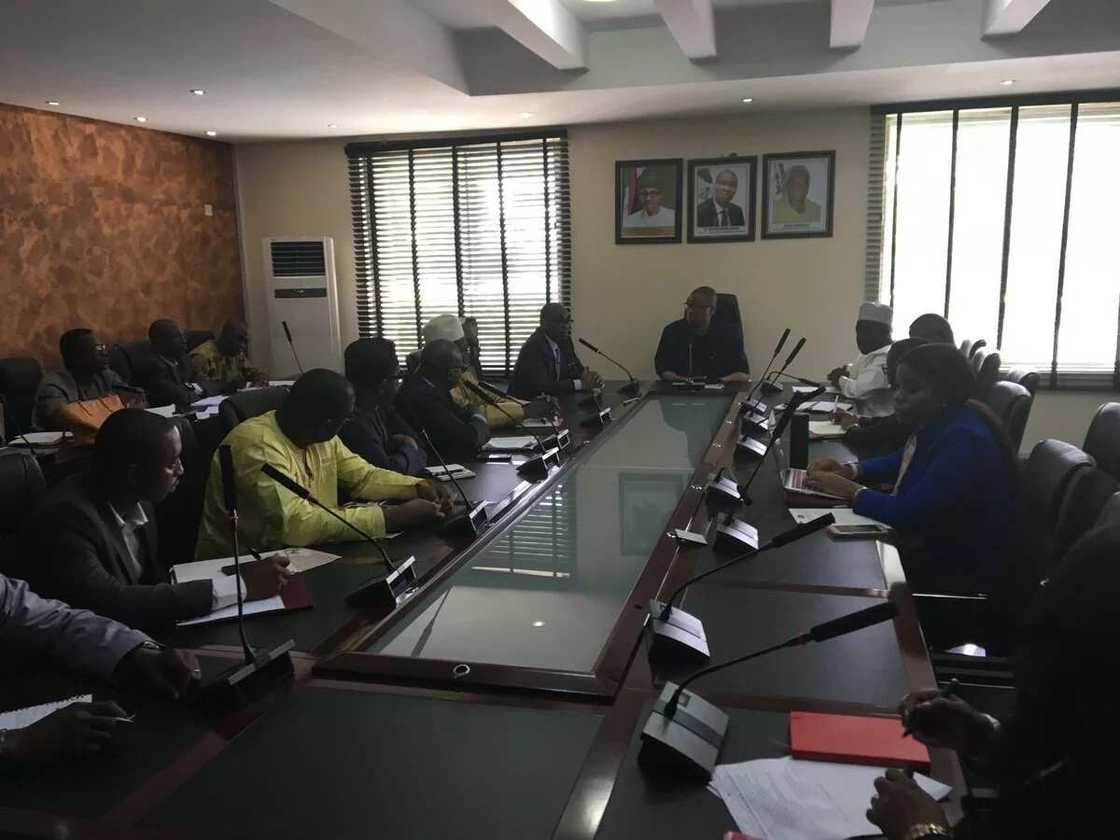 Mayor of Bamako meets minister over plans to purchase 400 Innoson motors (photos) Mayor of Bamako meets minister over plans to purchase 400 Innoson motors (photos)