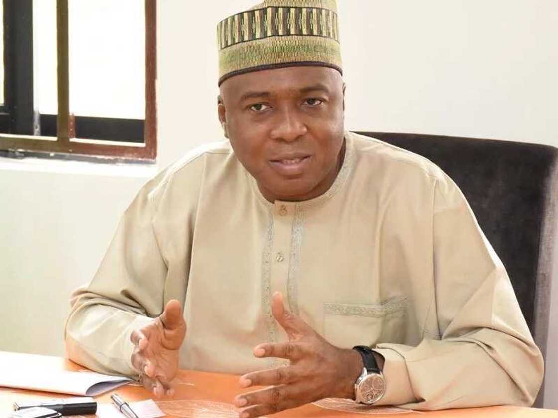 Matsalar shaye-shaye ta shafi kowa da kowa a kasar nan - Saraki Matsalar shaye-shaye ta shafi kowa da kowa a kasar nan - Saraki