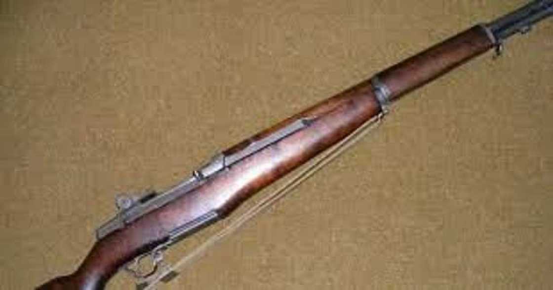 To fa! aWani tsohon Soja ya hallaka kansa har lahira To fa! aWani tsohon Soja ya hallaka kansa har lahira