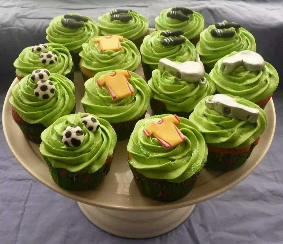 football pitch cake football pitch cake