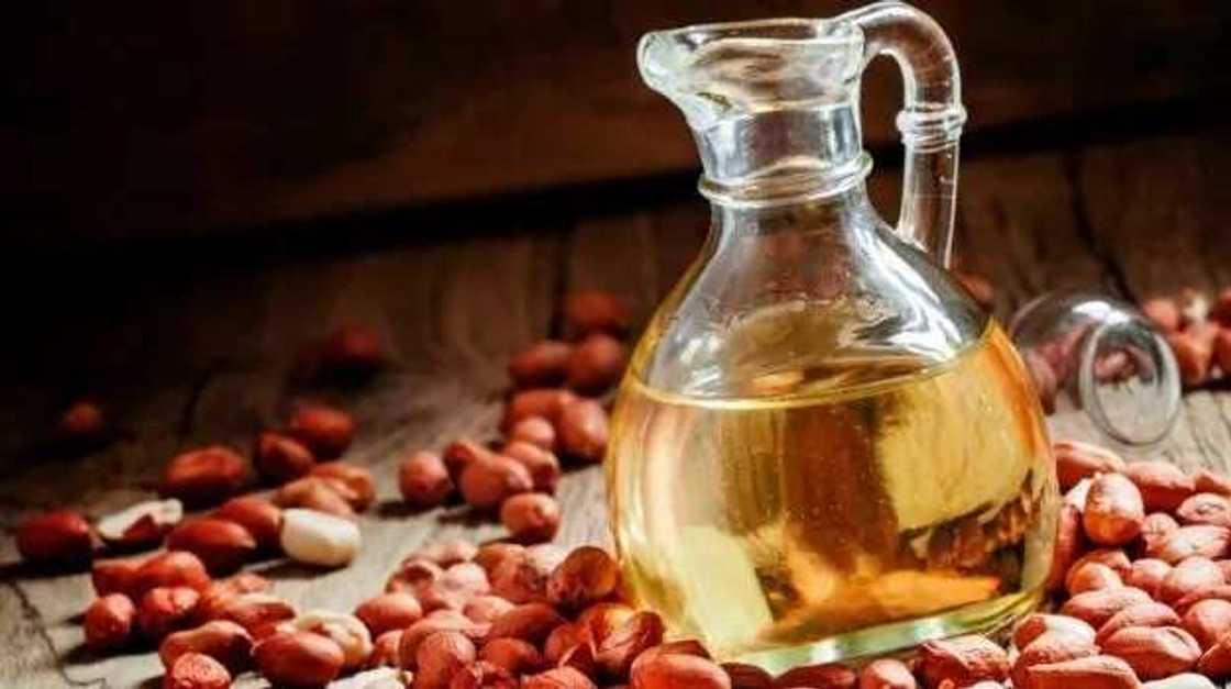 Groundnut oil Groundnut oil