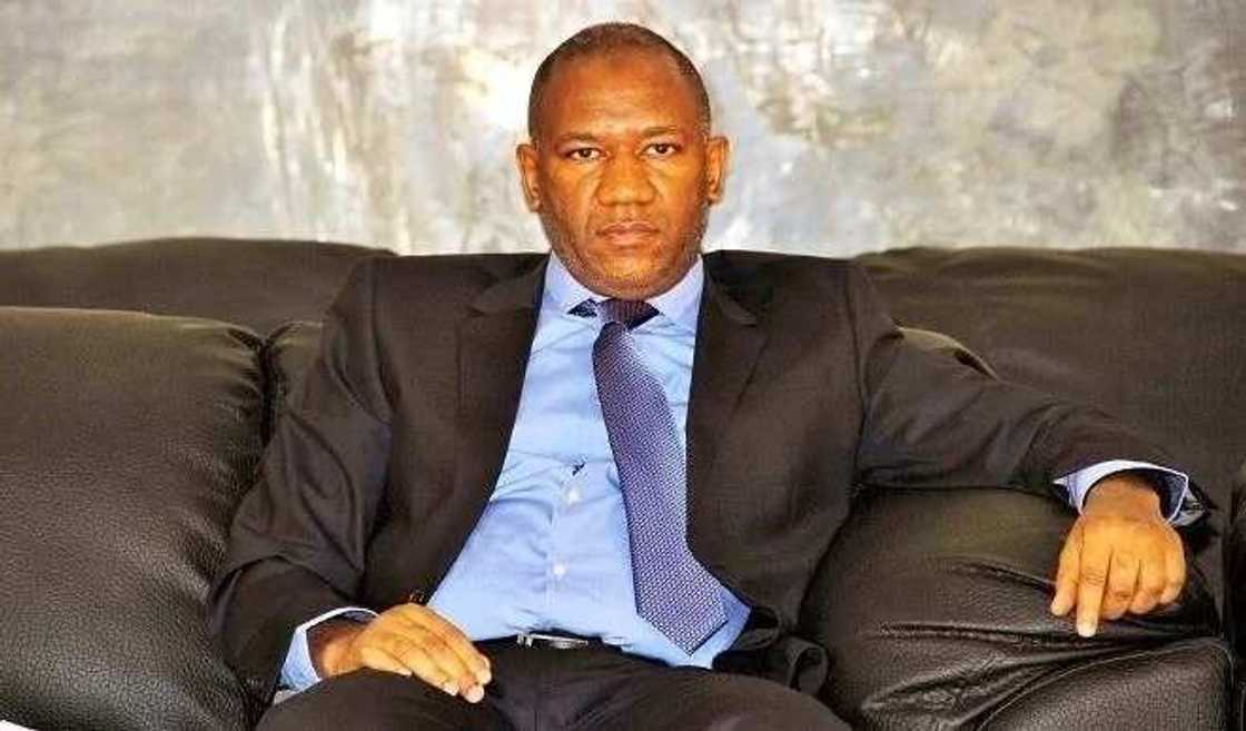 Magori wasa kanka da kanka: Na fi Buhari mutunci da kima a idon duniya – inji dan takarar shugaban kasa Magori wasa kanka da kanka: Na fi Buhari mutunci da kima a idon duniya – inji dan takarar shugaban kasa