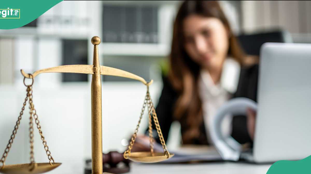 Tragedy as prosecutor shoots ex-wife inside courtroom