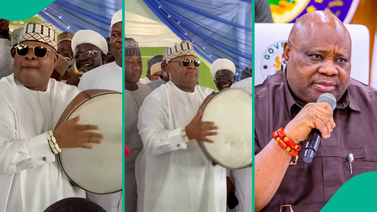 Video: Watch as Osun governor Ademola Adeleke drum Bandiri amid cheers at Ramadan lecture in Osogbo