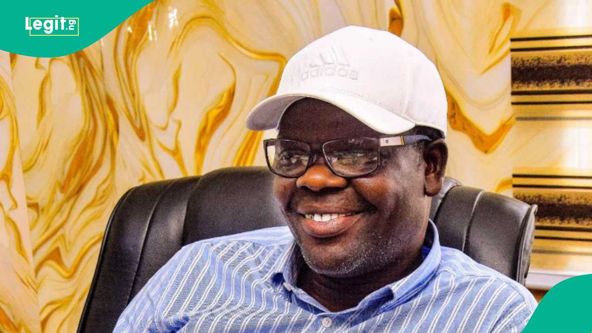 Alhaji Oriyomi Hamzat spotted kneeling in church ahead of 2027 gubernatorial elections