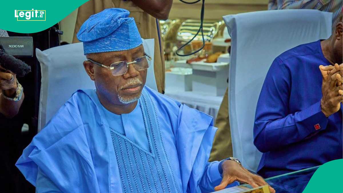 Protest as APC governor reinstates SSG who lost senatorial ticket in south west state