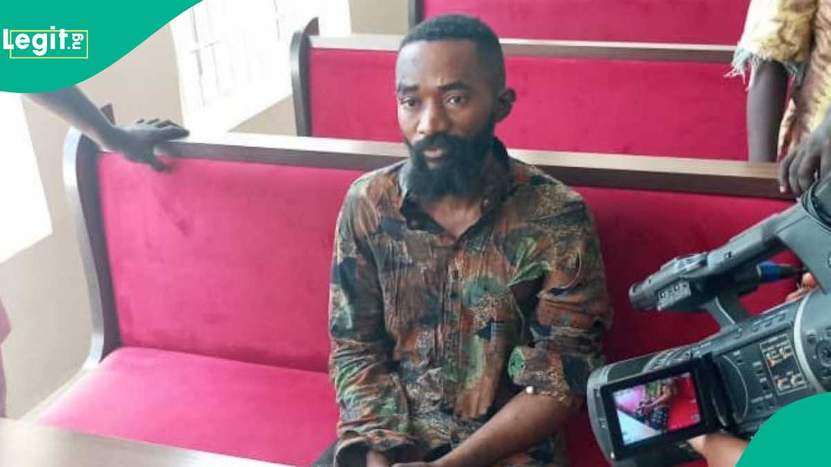 Timilehin Ajayi, who allegedly killed his lover seen praying fervently in court, clip triggers fans
