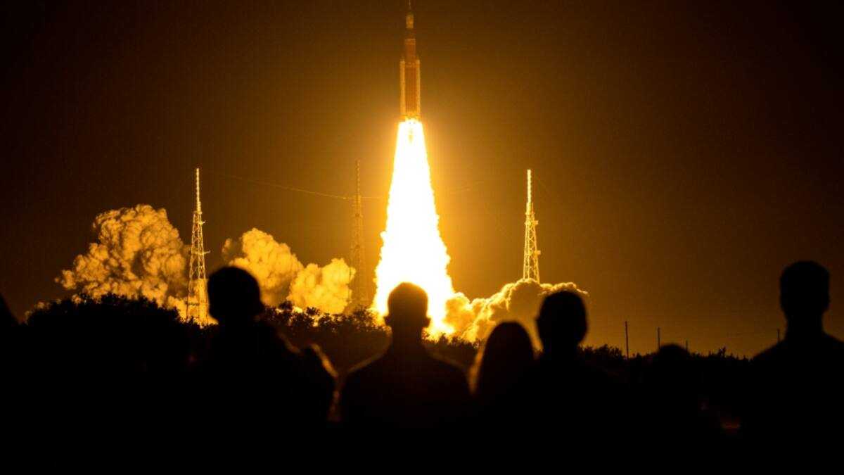 Liftoff! NASA successfully launches mega Moon rocket - Legit.ng