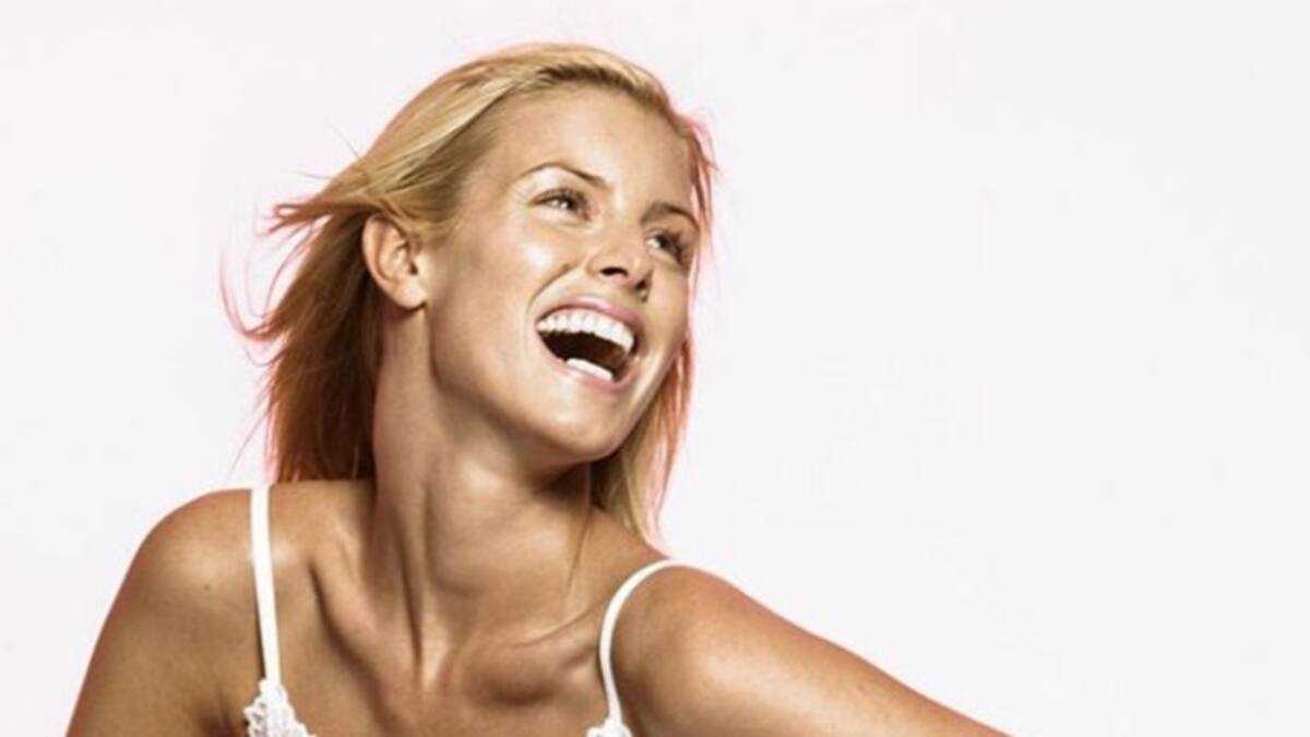 Paige Butcher bio: age, height, baby, relationship with Eddie Murphy ...