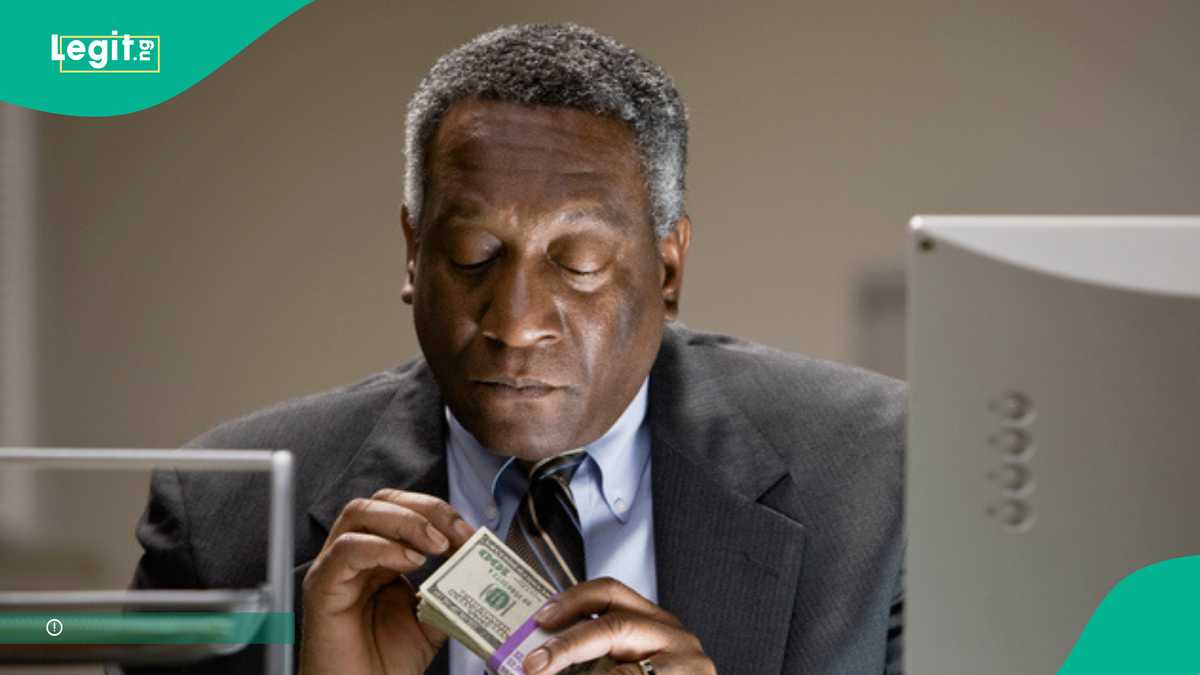 How the US dollar rose to 12-month high amid the naira's slide