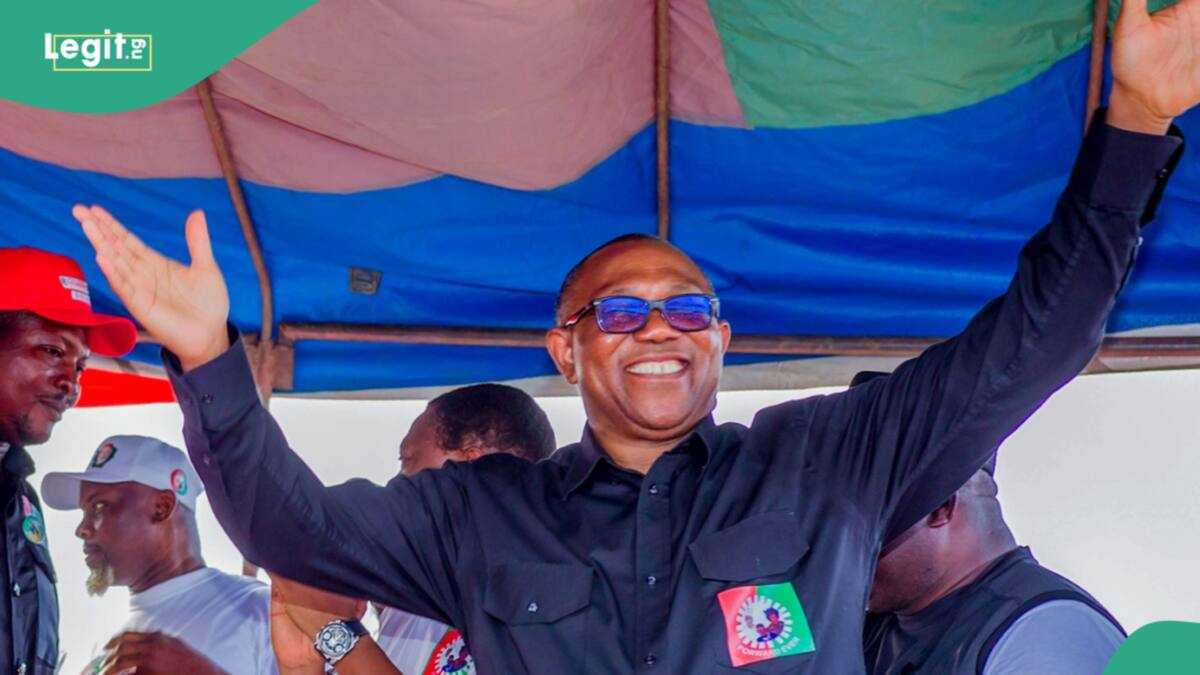 Video trends as man blocks Peter Obi's convoy, demands to see ex-governor