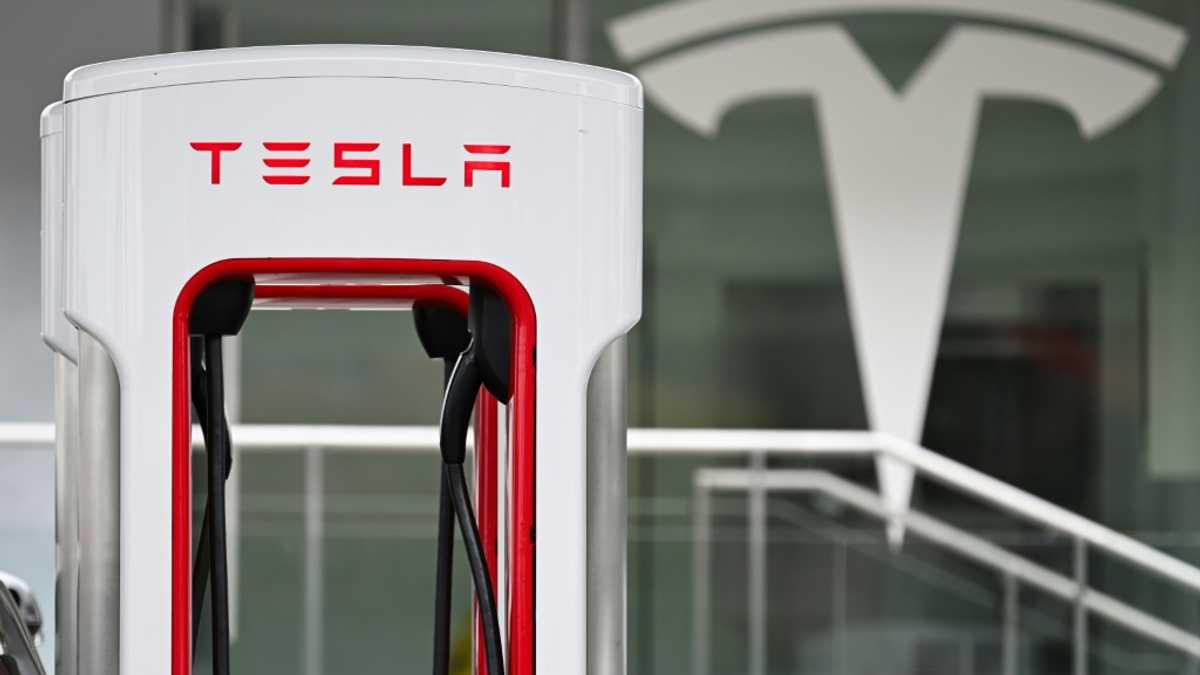 Tesla reports profit drop on price cuts, lower vehicle sales