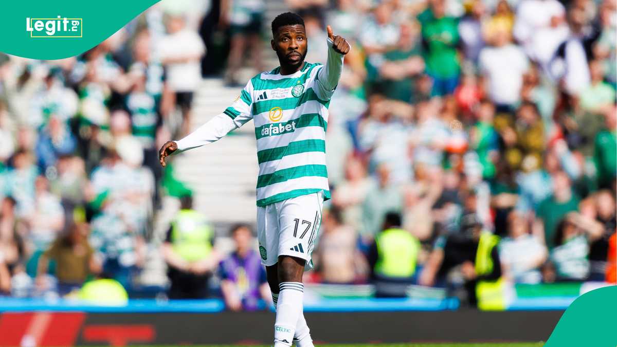 Watch: Lovely moment Bursaspor fans hail Kelechi Iheanacho on the plane