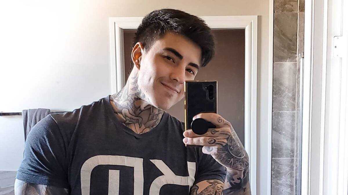 Jake Andricks Jake Andrich’s biography: age, height, sexuality, net worth - Legit.ng