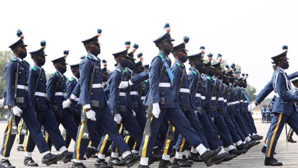 BREAKING: Nigerian Air Force Redeploys Over 90 Senior Officers - Legit.ng