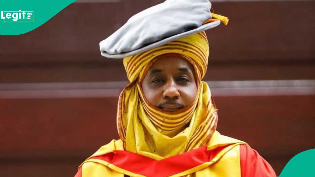 Duk da Ya Samu Digirin PhD, Sarki Sanusi Ii Ya Koma Jami'ar Kano Ya Yi ...