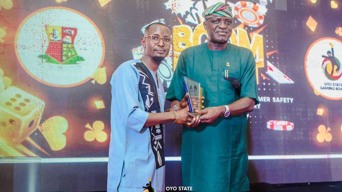 PariPesa wins Top Online Casino Award at 2024 Oyo state gaming event