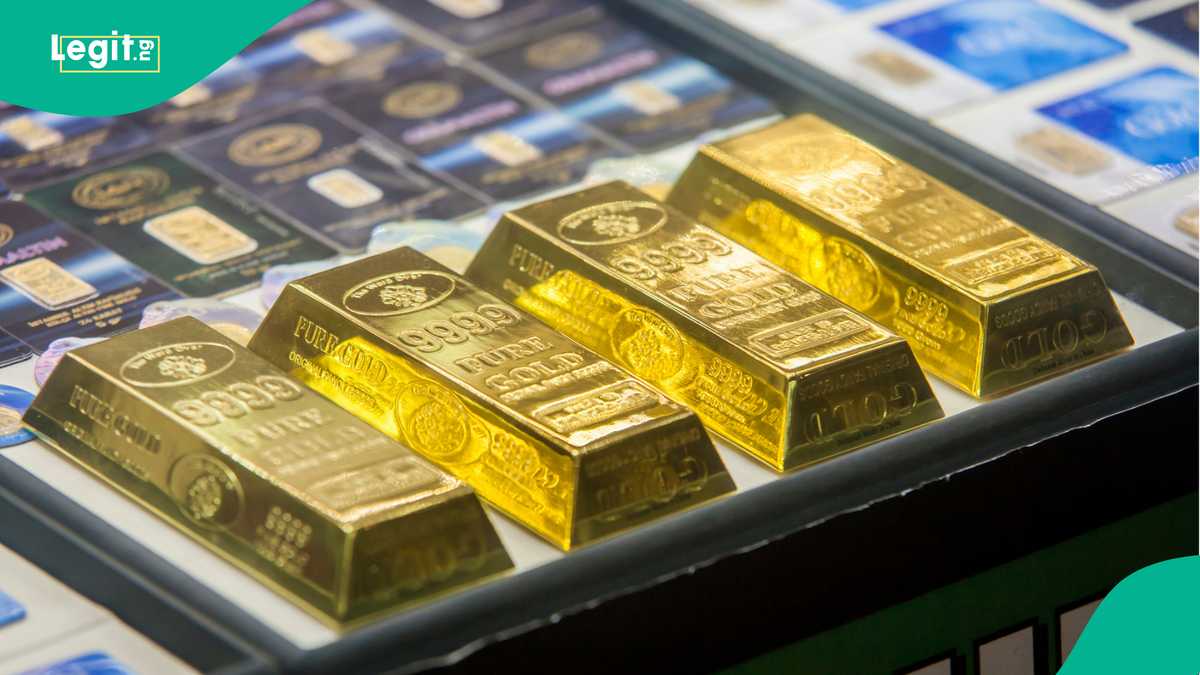 President Mamadi Doumbouya announces immediate halt to unrefined gold exports in Guinea