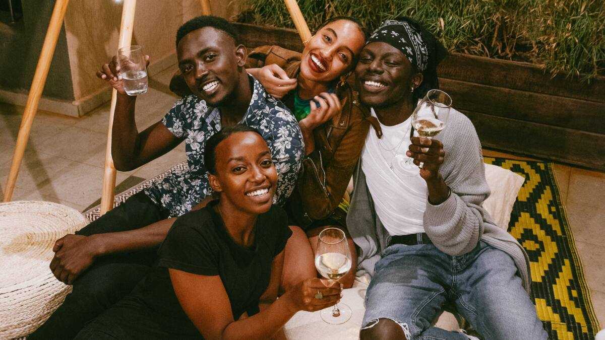 How to make friends in a new city: helpful tips to meet new people ...