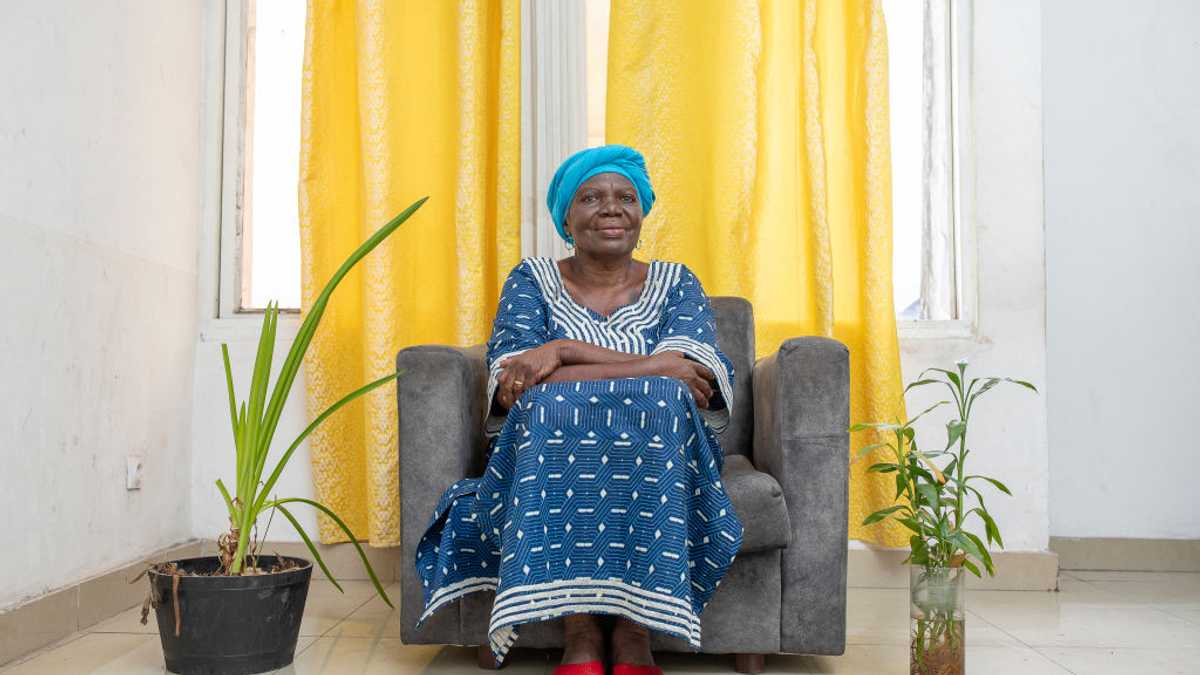My mother gave her house to the housekeeper — Then her lawyer revealed my inheritance