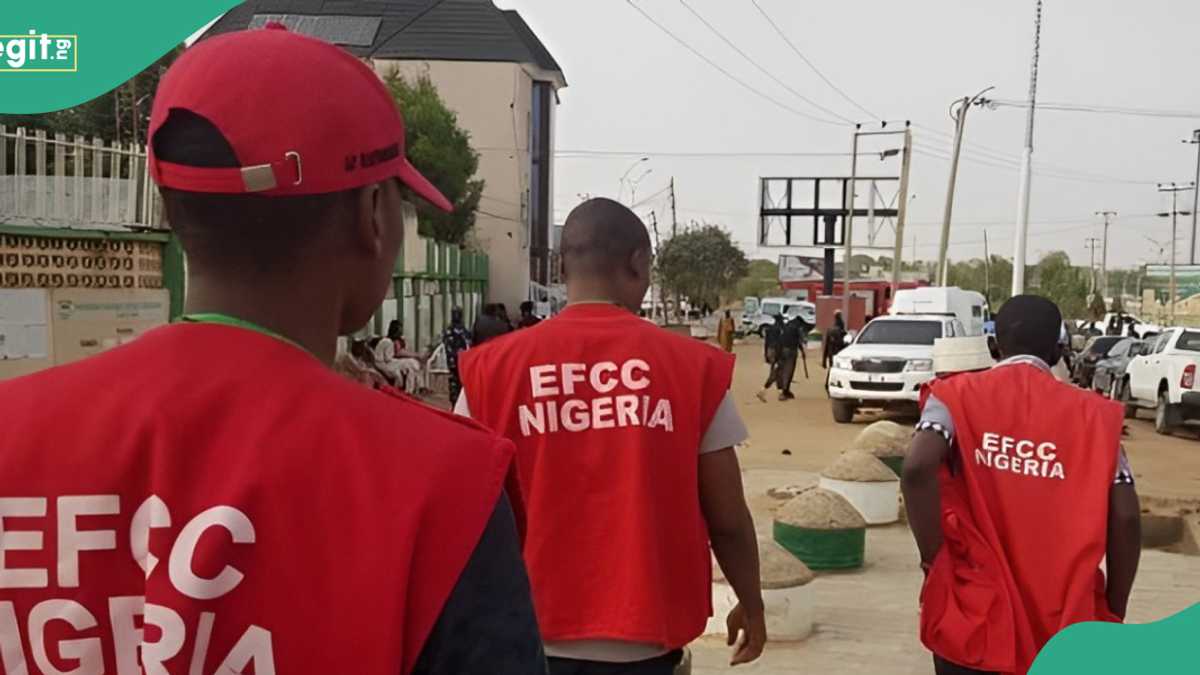 Tension as suspected Yahoo boys kill EFCC officer, injured another in popular south east state