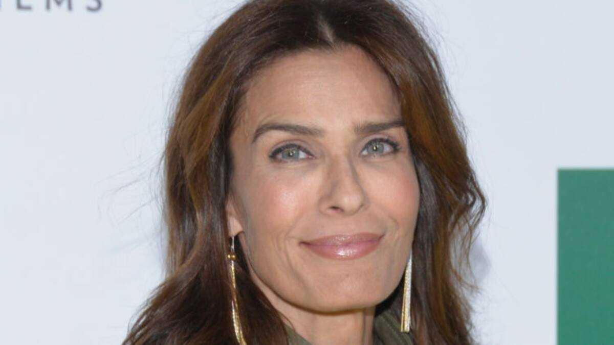 Kristian Alfonso bio: age, husband, net worth, salary - Legit.ng