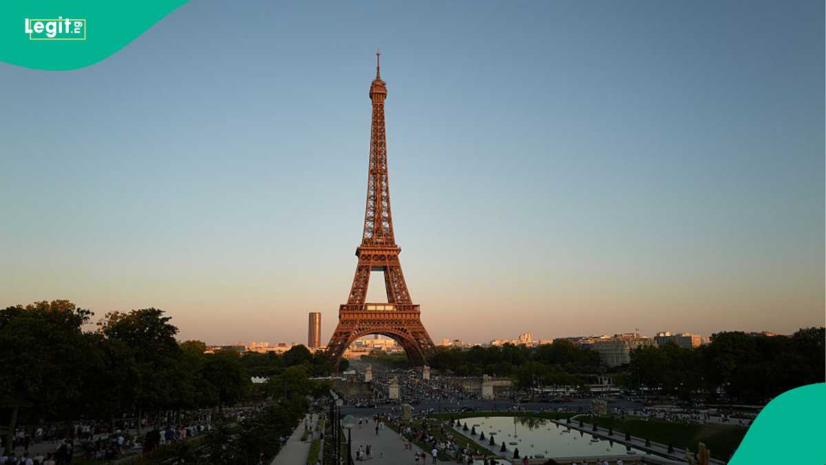 2026: Eiffel Tower closes after staff strike over removal of female workers for Hindu group visit