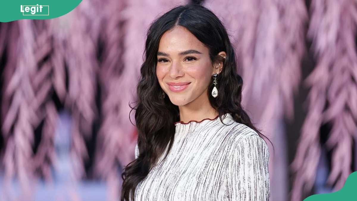 Shawn Mendes' girlfriend Bruna Marquezine was previously known for dating soccer star Neymar