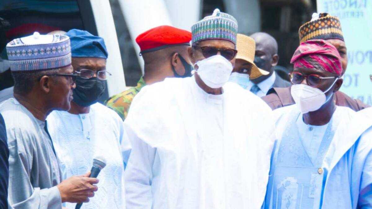 Dangote Ya Bayyana Abin Da Buhari Ya Fada Masa Lokacin Da Ya Yi Niyyar ...