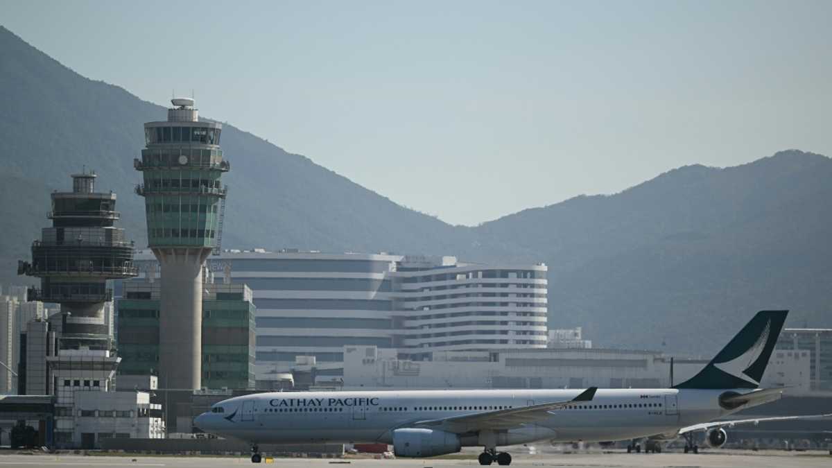 Hong Kong airport third runway takes off