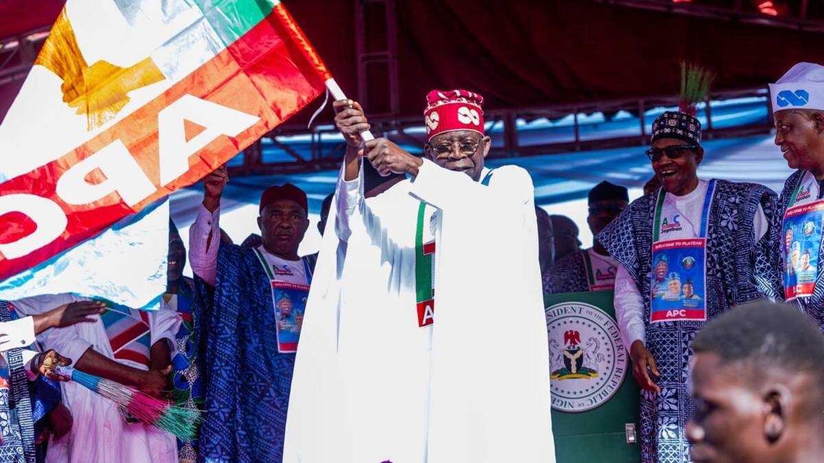 Nationwide protest: APC headquarters burnt down in Jigawa, details emerge