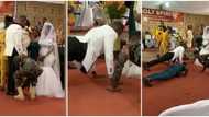 "My sister, get ready for him tonight": Reactions to viral video of man doing 26 push-ups for wife at wedding